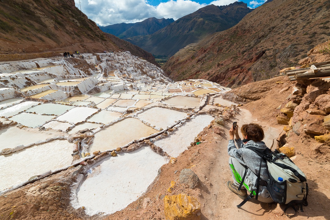 Imagen de las Salineras de Maras y las terrazas circulares de Moray